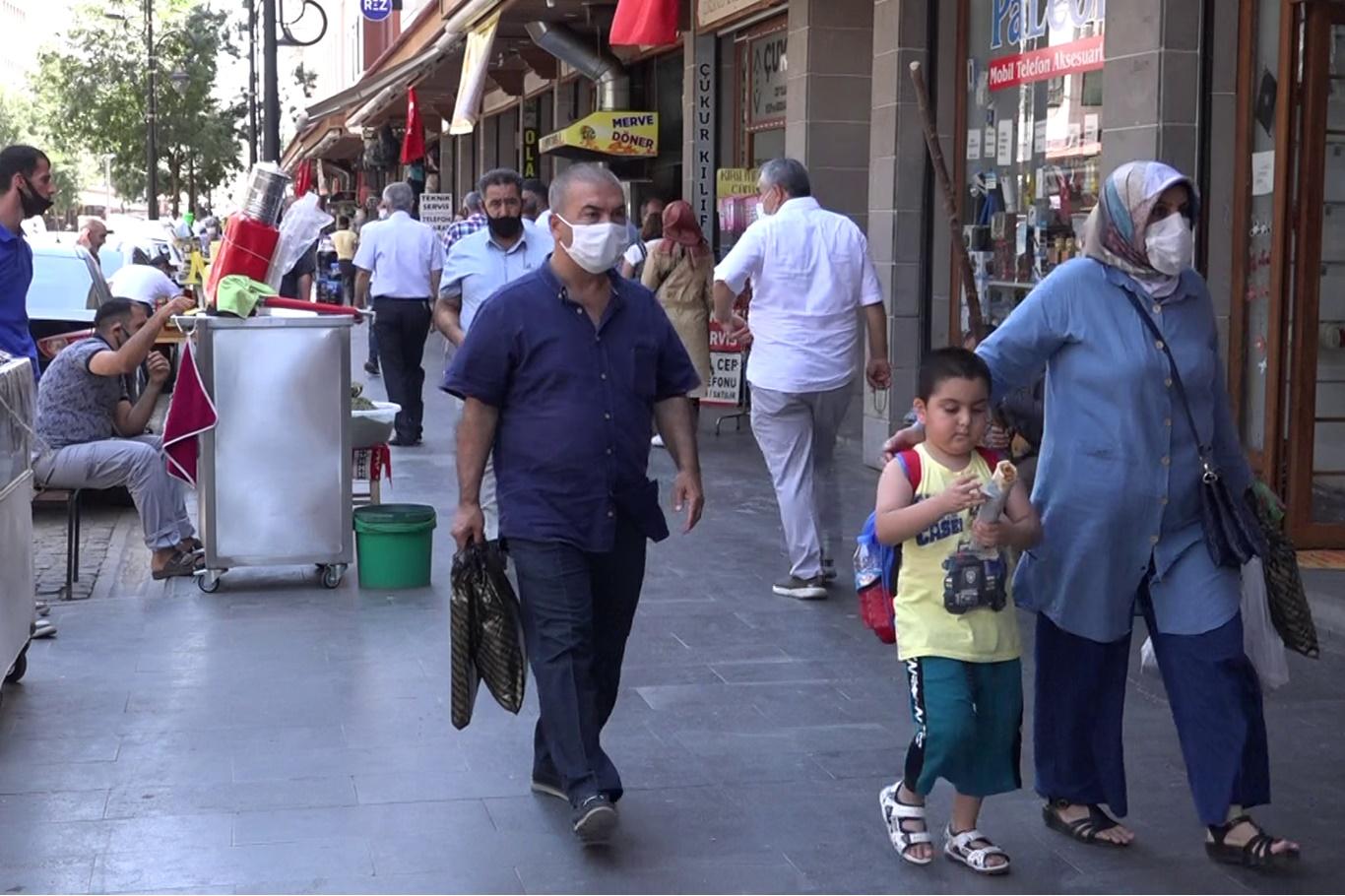 “Sosyal Medya Düzenlenmesi” adımı geç alınmış bir karardır